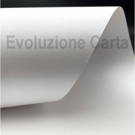 Favini Lunar Nexus White (telato metallizzato bianco)